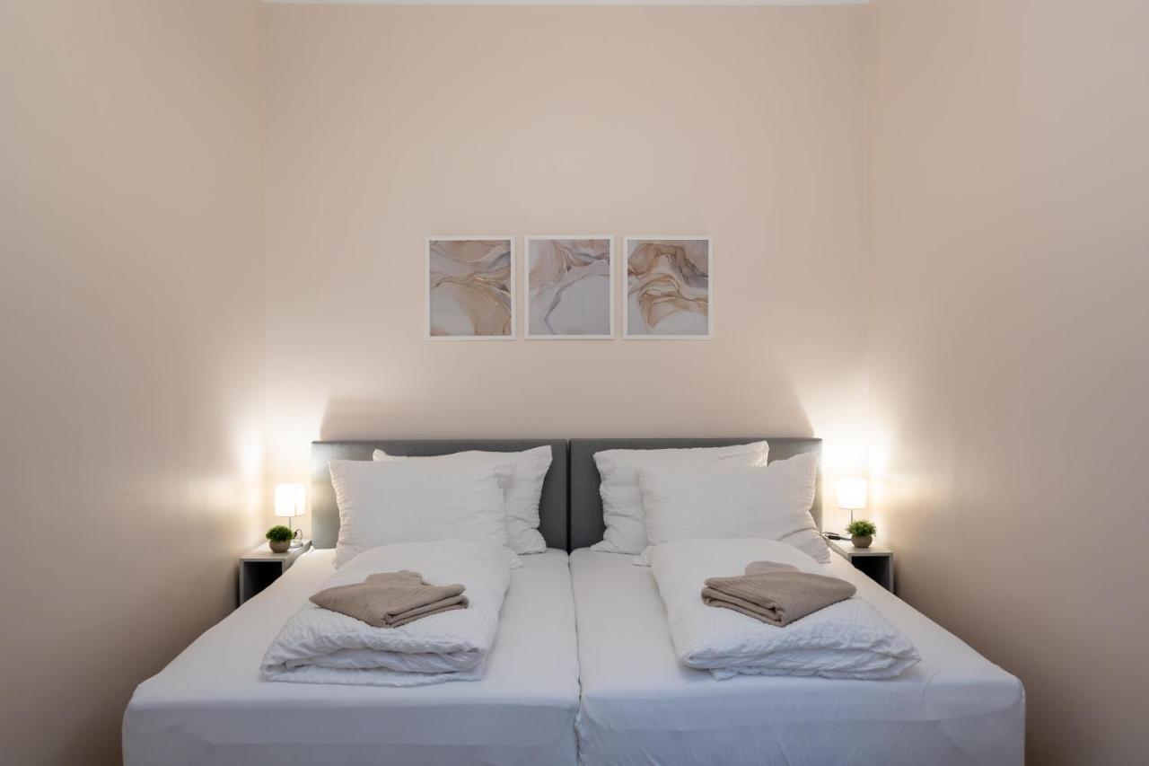 Charming Apartment Near Prater Vienna Exterior photo
